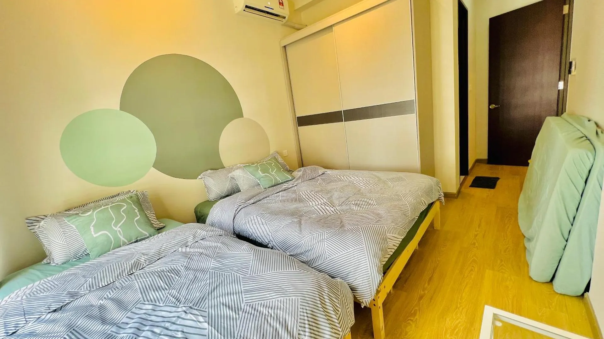 Muji-Inspired 2Br 2Ba Apartment, 8 Mins To Ciq, Sleeps 2-6 Johor Bahru Malaysia