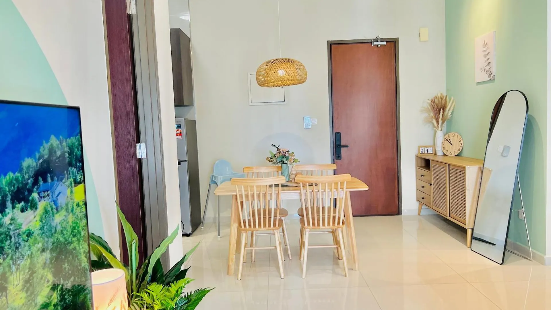 Muji-Inspired 2Br 2Ba Apartment, 8 Mins To Ciq, Sleeps 2-6 Johor Bahru